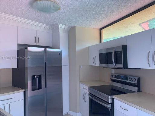 8063 Severn Dr # D, Boca Raton FL 33433