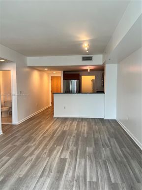 244 Biscayne Blvd # 2609, Miami FL 33132
