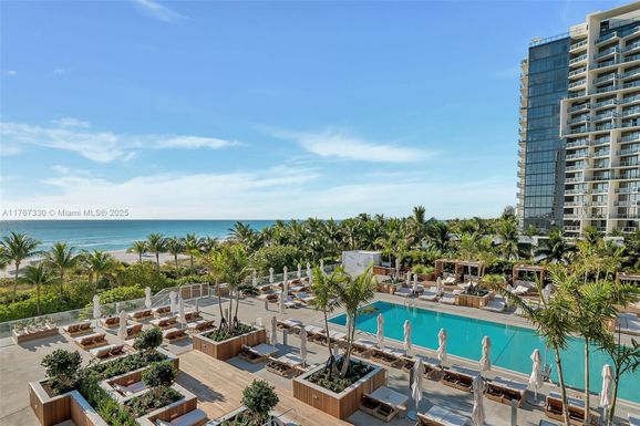2301 Collins Ave # 408, Miami Beach FL 33139