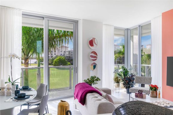 2000 Metropica Way # 903, Sunrise FL 33323