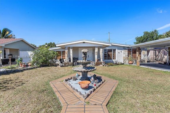 881 Hialeah Dr, Hialeah FL 33010