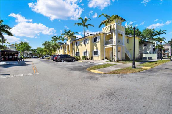 374 NE 27th Ave # 202, Homestead FL 33033