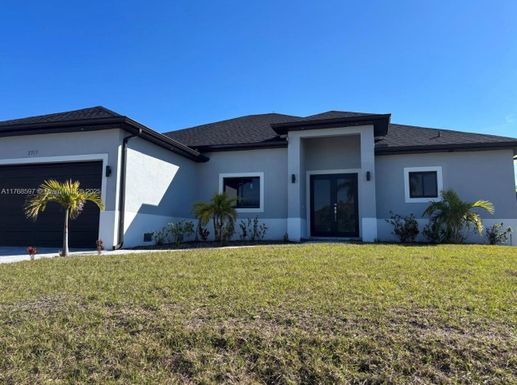2717 NW 42nd Ave, Cape Coral FL 33993