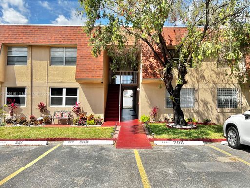 220 NW 107th Ave # 207, Miami FL 33172