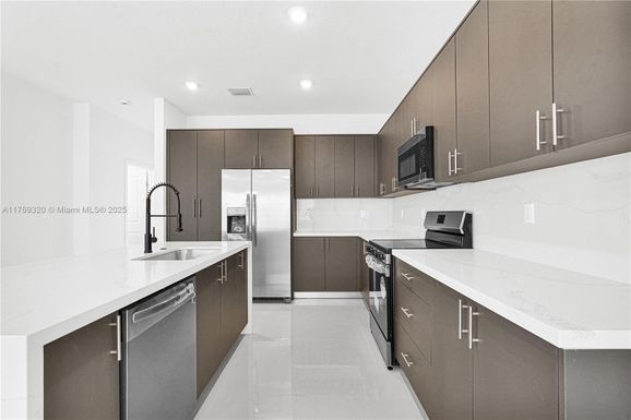 28828 SW 162nd Ave # 28831, Homestead FL 33033