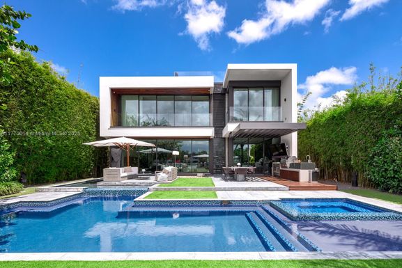 500 W Dilido Dr, Miami Beach FL 33139