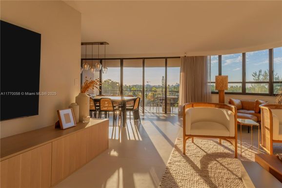 10175 Collins Ave # 407, Bal Harbour FL 33154