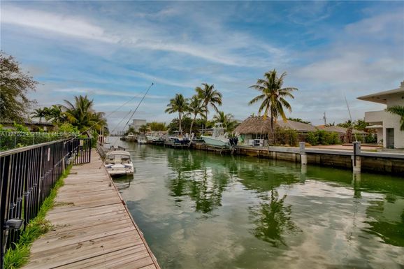 1210 NE 83rd St, Miami FL 33138