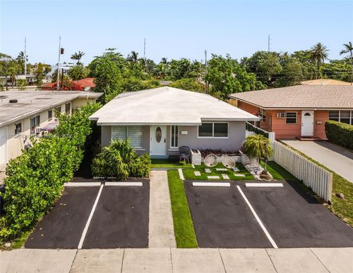 805 NE 6th St, Hallandale Beach FL 33009
