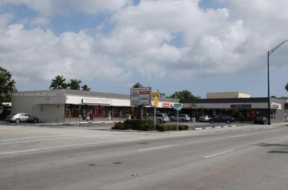 515 W Oakland Park Blvd, Oakland Park FL 33311