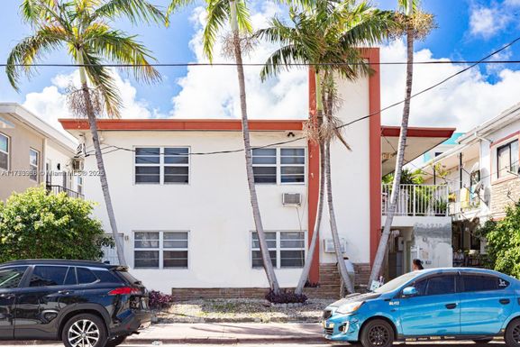 6930 Byron Ave # 104, Miami Beach FL 33141