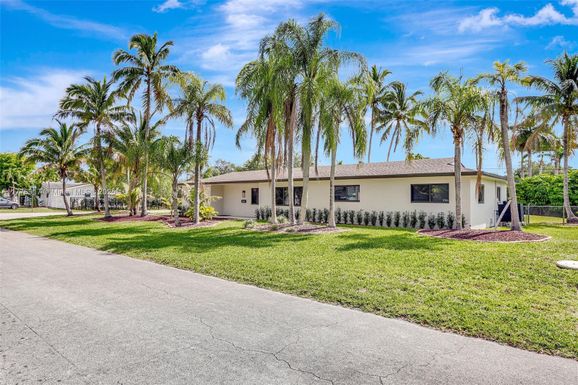 11743 SW 102nd Ct, Miami FL 33176