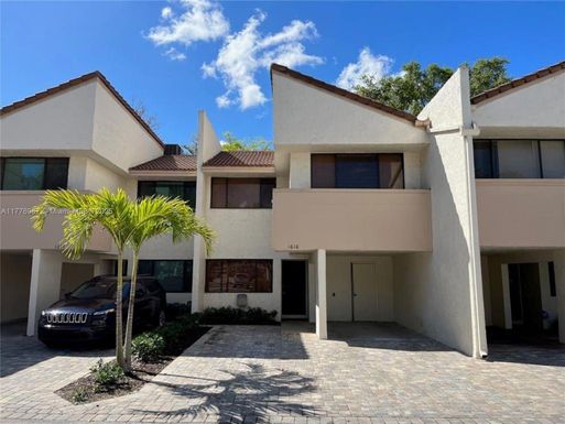 1616 Cypress Pointe Dr # 1616, Coral Springs FL 33071
