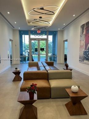 800 SE 4th Ave # 613, Hallandale Beach FL 33009