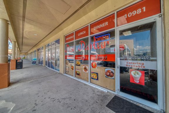 Fully-Equipped Take-Out Restaurant off of the Turnpike & 186th, Cutler Bay FL 33157