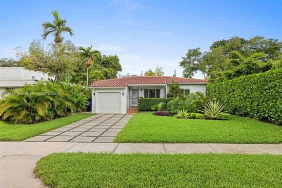 1781 SW 24th St, Miami FL 33145