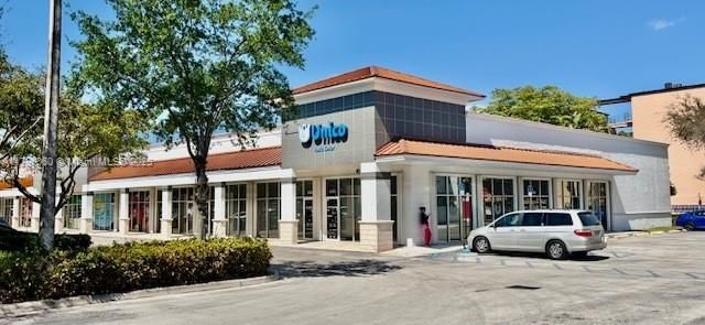 5353 W 20th Ave, Hialeah FL 33012