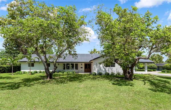 7551 SW 109th Ter, Pinecrest FL 33156