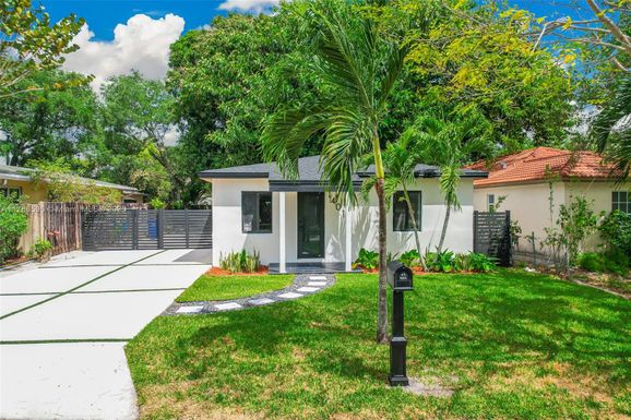 1401 SW 31st St, Fort Lauderdale FL 33315