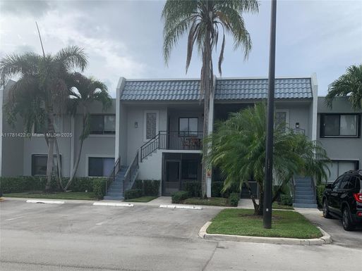 16581 Blatt Blvd # 104, Weston FL 33326