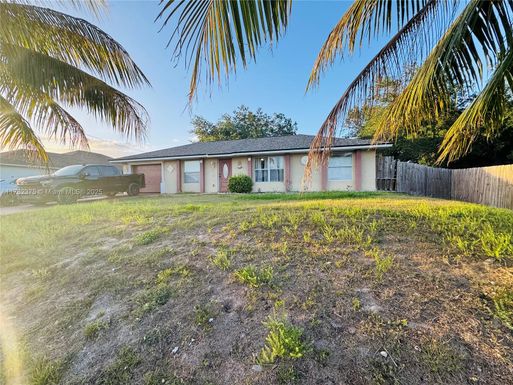 3316 3rd St W, Lehigh Acres FL 33971