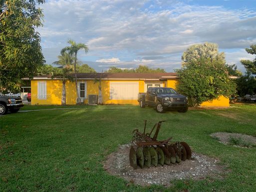 24105 SW 124th Ave, Homestead FL 33032
