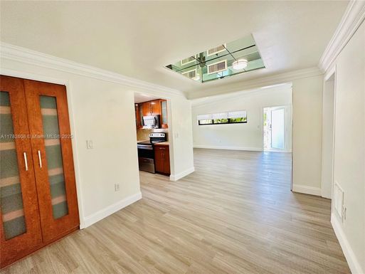 3751 NE 170th St # 2, North Miami Beach FL 33160