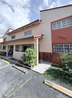 7727 W 29th Ln # 39, Hialeah FL 33018