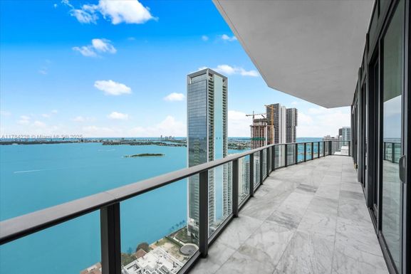 460 NE 28th St # 4104, Miami FL 33137
