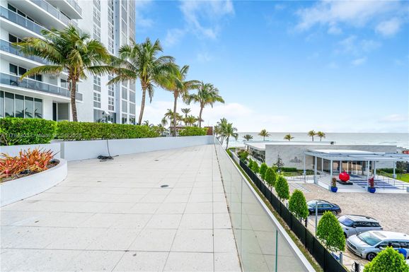18911 Collins Ave # 405, Sunny Isles Beach FL 33160