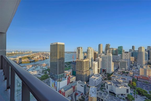 601 NE 1st Ave # 4307, Miami FL 33132