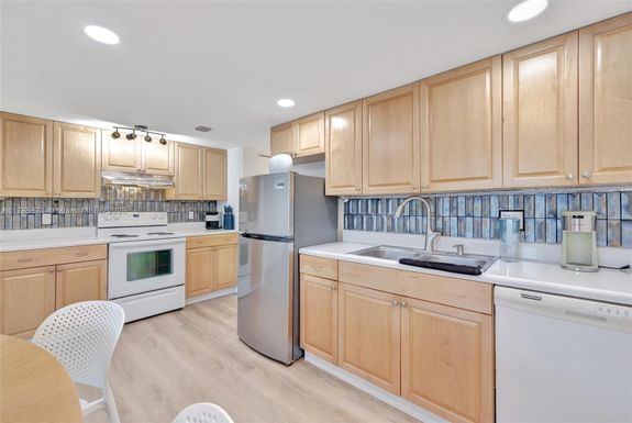 1901 N Andrews Ave # 101, Wilton Manors FL 33311