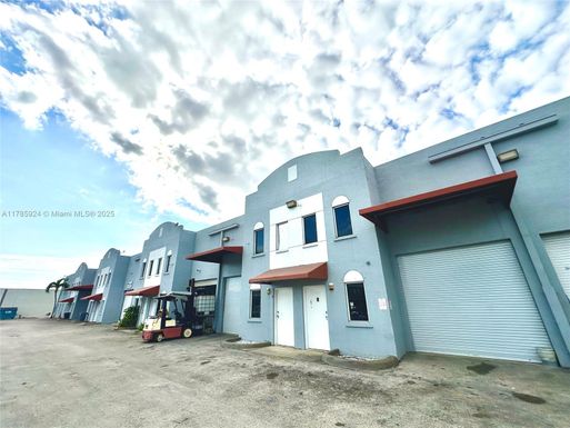 13059 NW 42nd Ave # 3, Opa-Locka FL 33054