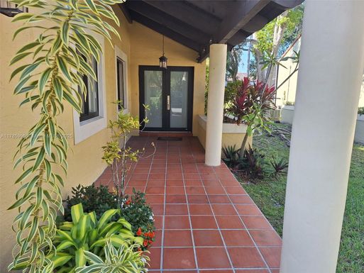 3950 Adra Ave # 53, Doral FL 33178