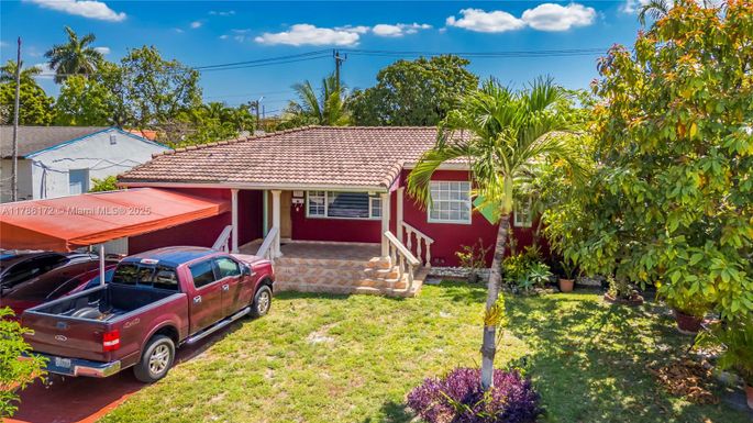 5801 W 2nd Ct, Hialeah FL 33012