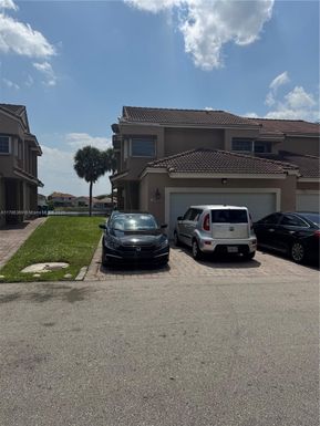 8270 NW 191st Ln # 13L, Hialeah FL 33015