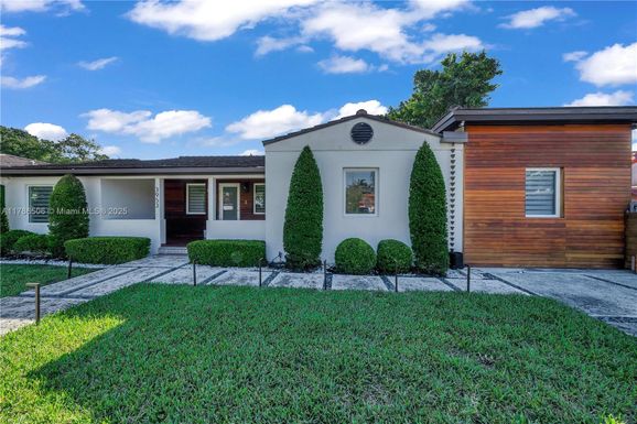 3953 SW 60th Ave, Miami FL 33155