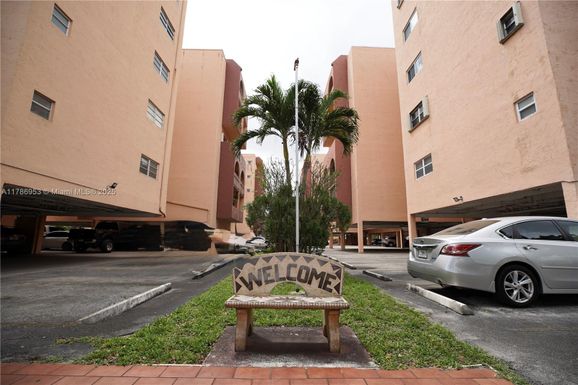 440 E 23rd St # 1314, Hialeah FL 33013