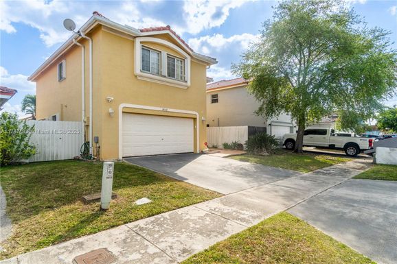 14312 SW 176th Ter, Miami FL 33177