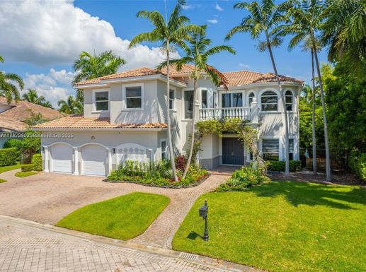 1031 Harbor Ct, Hollywood FL 33019