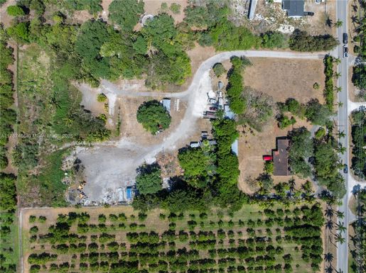 14275 SW 232nd St, Miami FL 33170