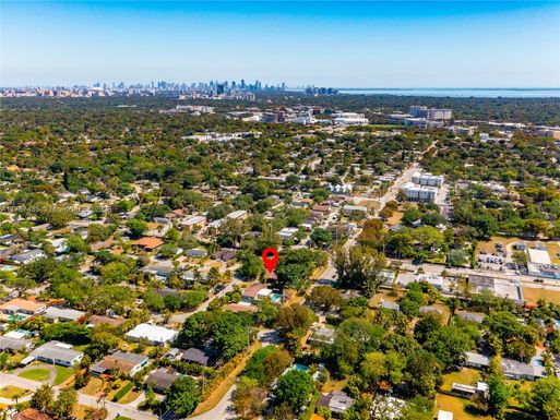 6210 SW 63rd Ter, South Miami FL 33143