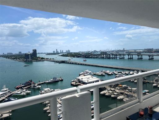 1717 N Bayshore Dr # 1734, Miami FL 33132