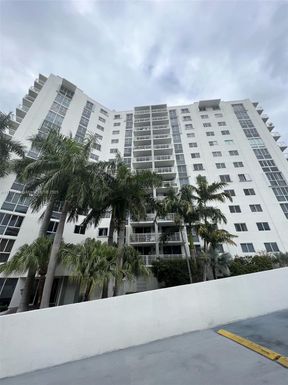 1688 West Ave # 901, Miami Beach FL 33139