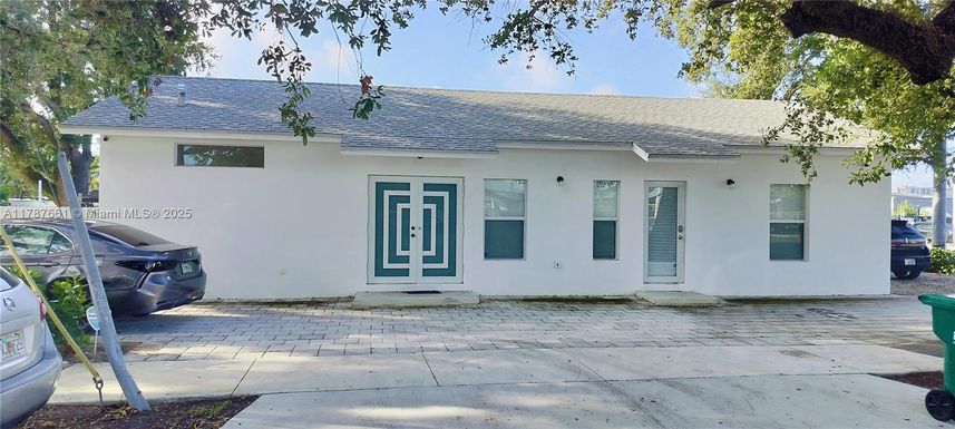 4295 NW 32nd Ave, Miami FL 33142