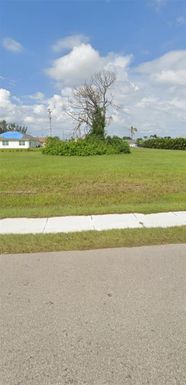 510 SW 28th ave, Cape Coral FL 33904