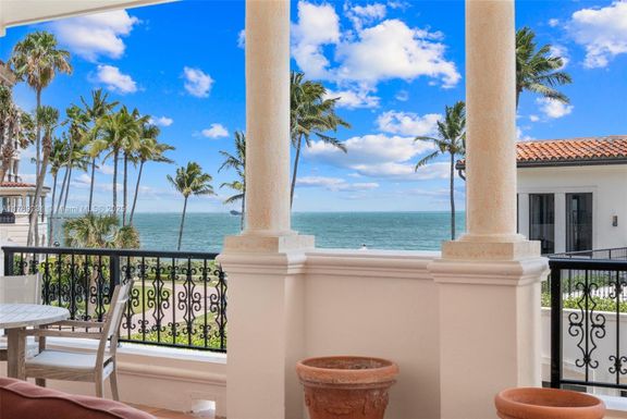 19225 Fisher Island Dr # 19225, Fisher Island FL 33109