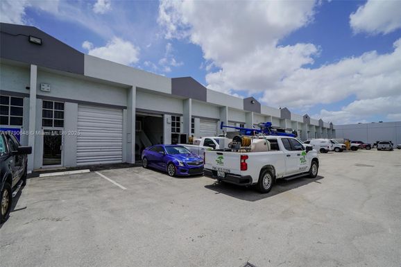 13390 SW 131st St # 129, Miami FL 33186