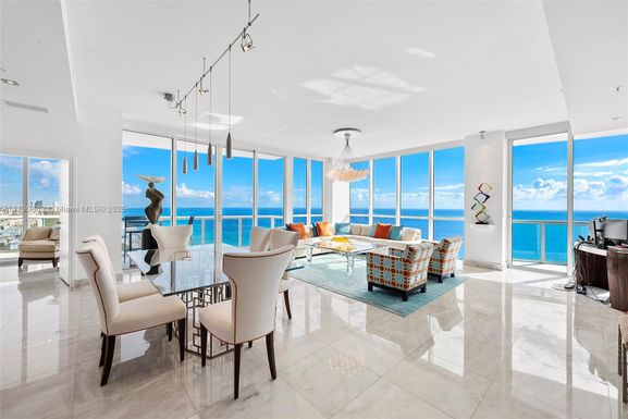 50 S Pointe Dr # 2801, Miami Beach FL 33139