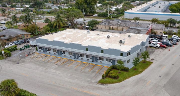 500 NE 25th St # 10, Pompano Beach FL 33064